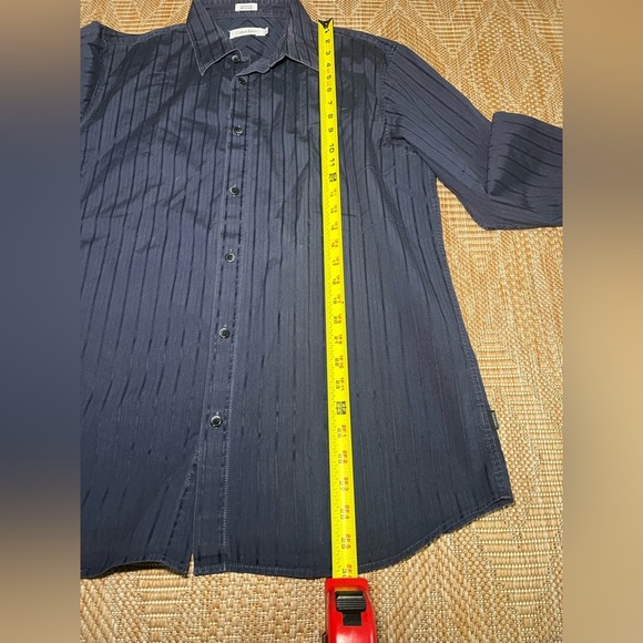 Calvin Klein Men's Dark Blue Striped Button Down Dress Shirt,Size L - Picture 8 of 10